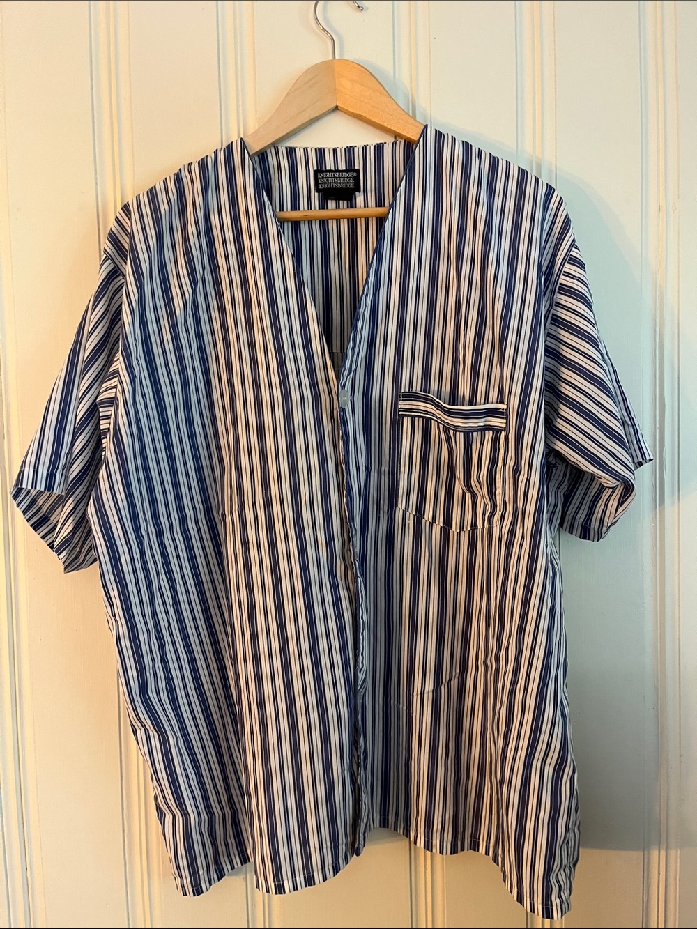 Vintage Men’s Blue and White Stripe Short-Sleeve Button Down Pajama Shirt
